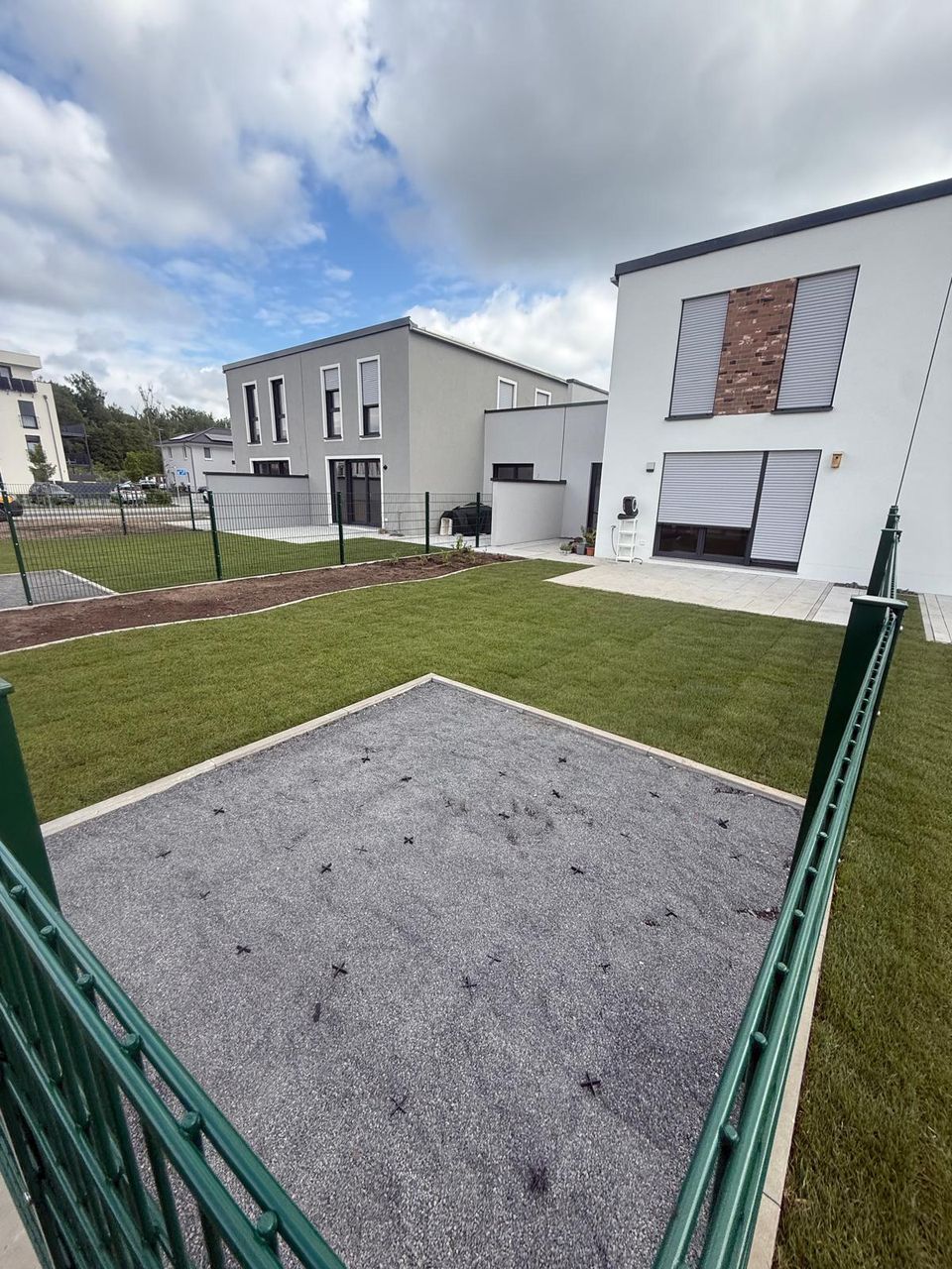 Tragfähiger Unterbau und Splittbett für die Terrasse